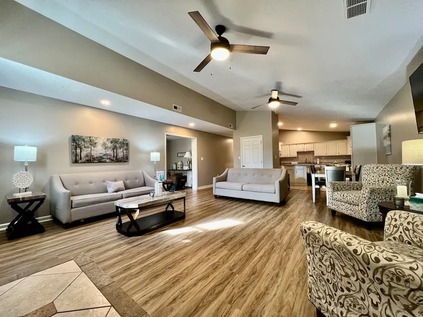 Rhonda's Country Paradise. A relaxing place! - Image 1