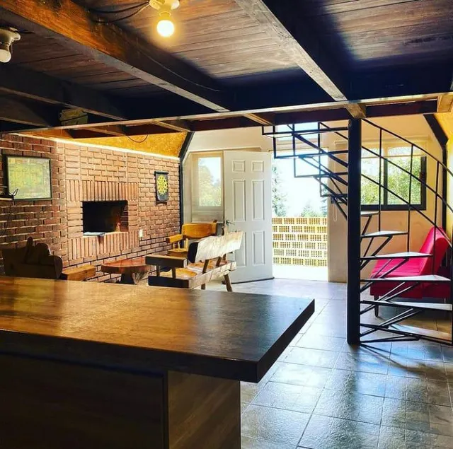 Cabin in the woods - Image 1