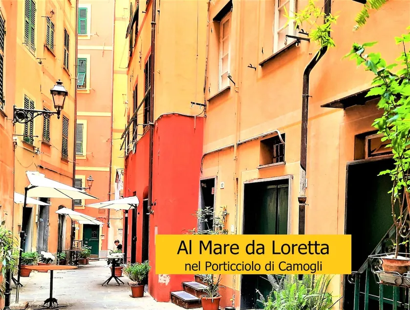 Parking, Al Mare by Loretta Porticciolo di Camogli - Image 1