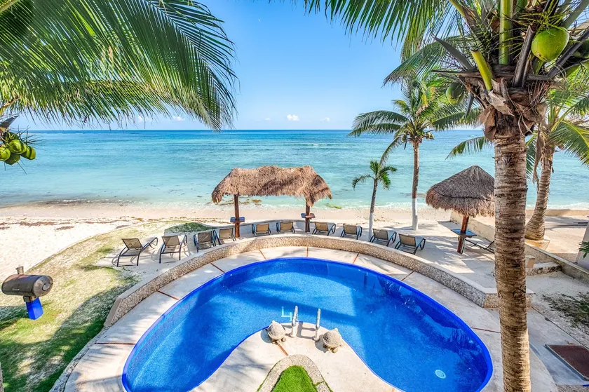 Beachfront Condo! Pool! Easy Choice! Cute, Comfy! - Image 1