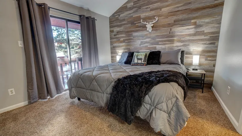 Dual Master- Walking Distance to Angel Fire Resort - Image 1