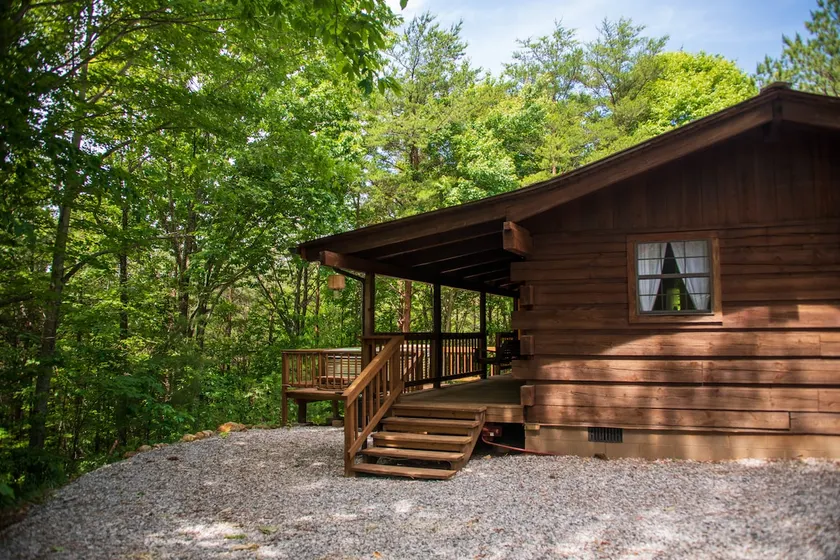 NEW! The ”Cabin in the Pines” w/ Hot Tub - Image 1