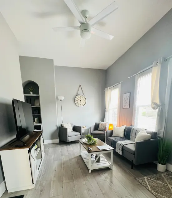 Quiet Cozy Apt Near Downtown Dayton - Image 1