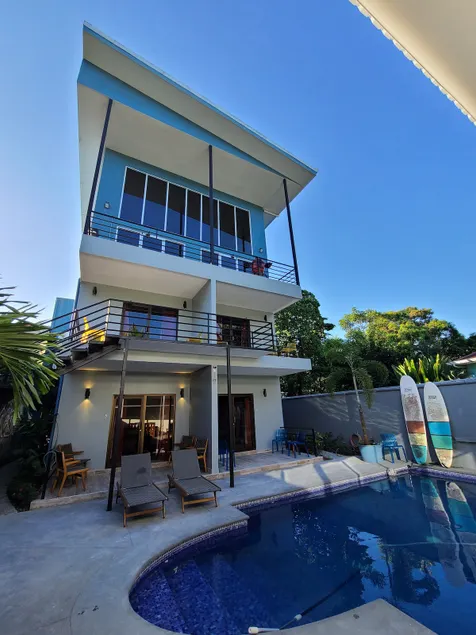 Entire Modern Hotel Steps to Beach Fast WiFi Pool - Image 1