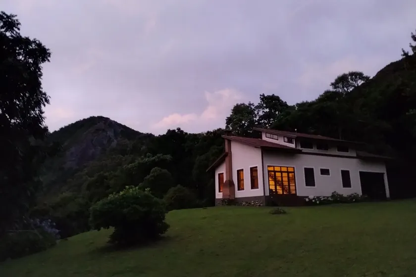 Farmhouse in Terra Fria overlooking the mountains - Image 1