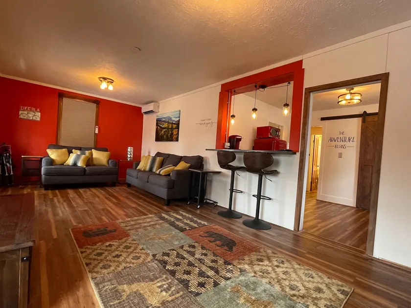 Reinvigorate on Main | Charming Fruita Retreat - Image 1