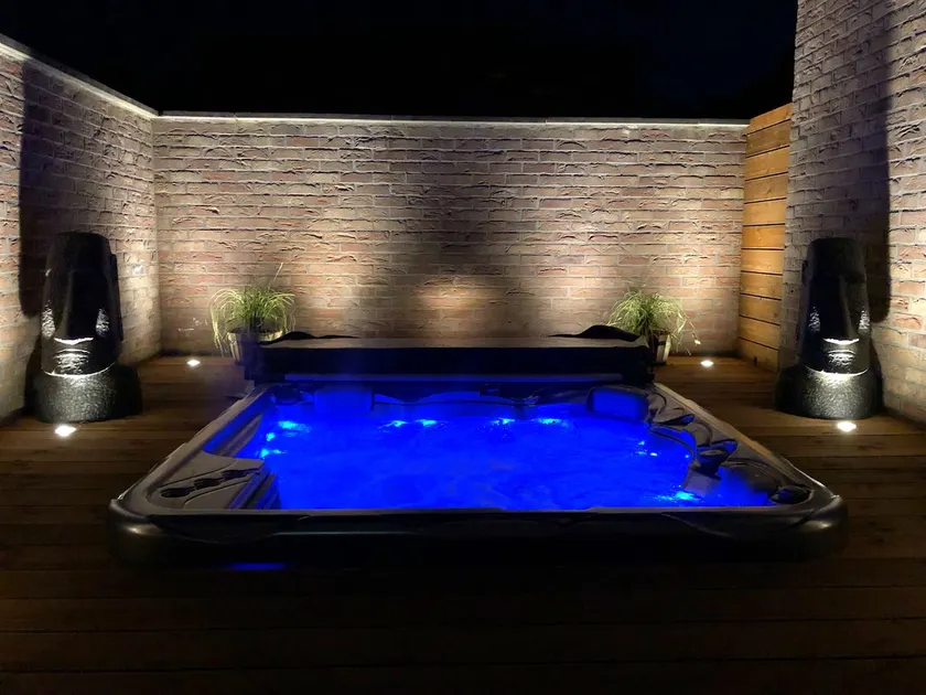 Theux Toit - Romantic Getaway and Wellness - Image 1