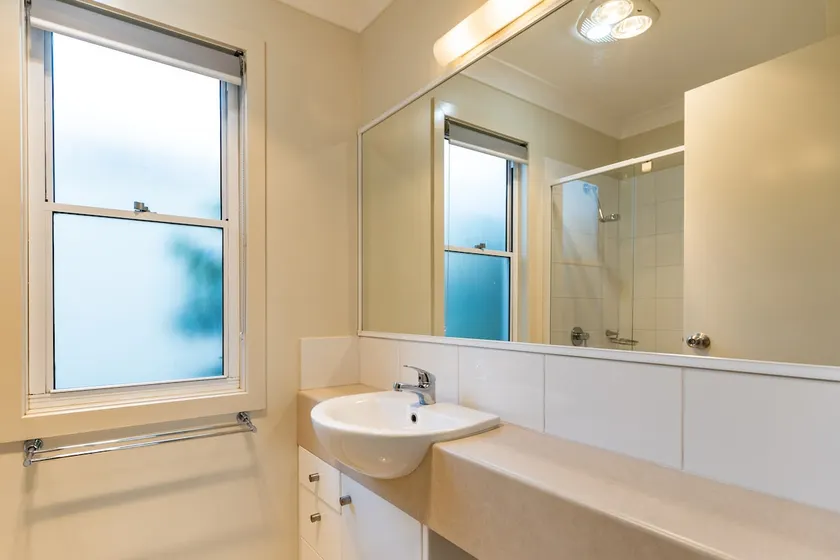 Waterview Villa - Image 1