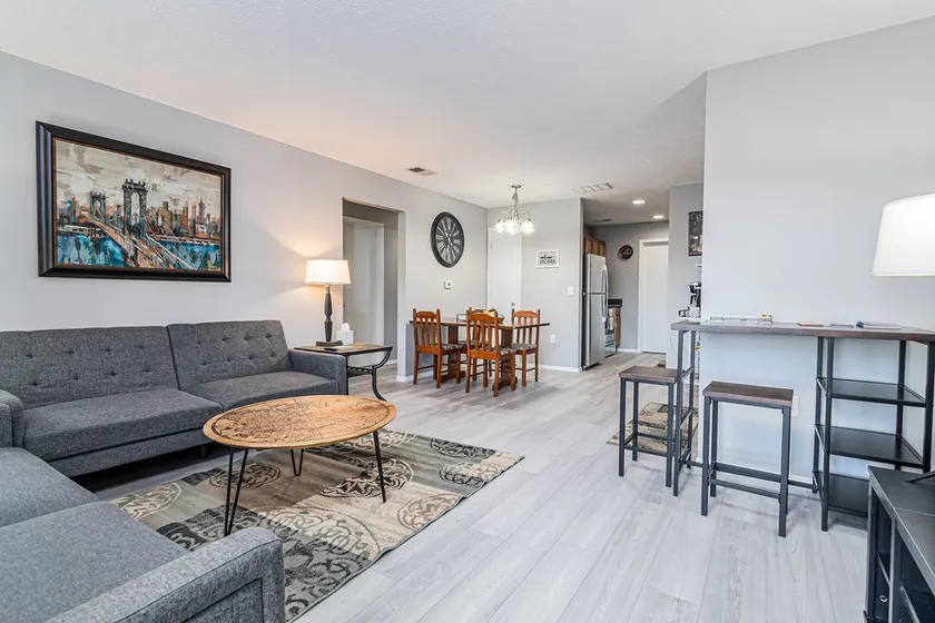 The ”Merlot” - Updated Condo - DISCOUNT 4+ nights! - Image 1