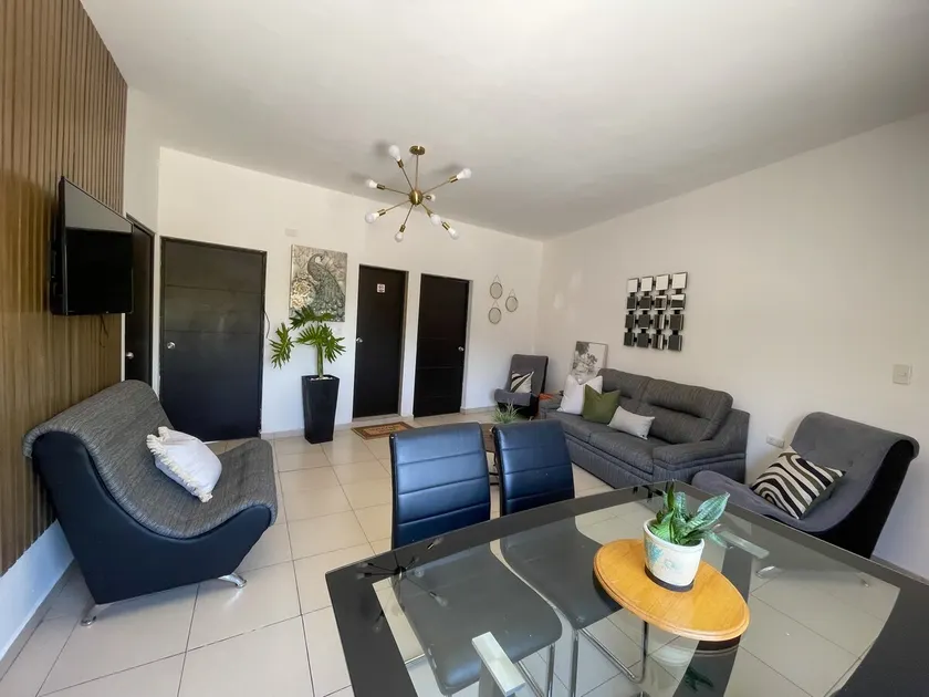 Apartment 5. Cozy in a private neighborhood. - Image 1