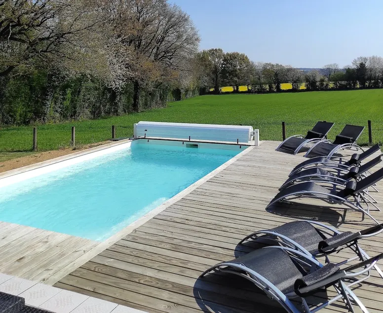 Large House - Swimming Pool - Wi-Fi - Image 1