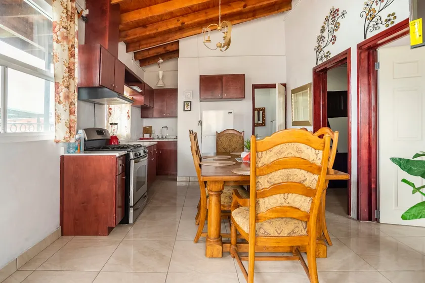 Accommodation in Playas de Rosarito! - Image 1