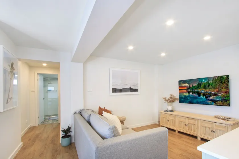 Island Cove Beach Getaway - Image 1