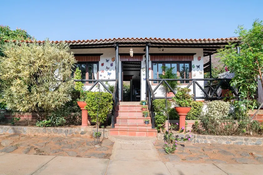 House with pool-San Sebastian House - Image 1