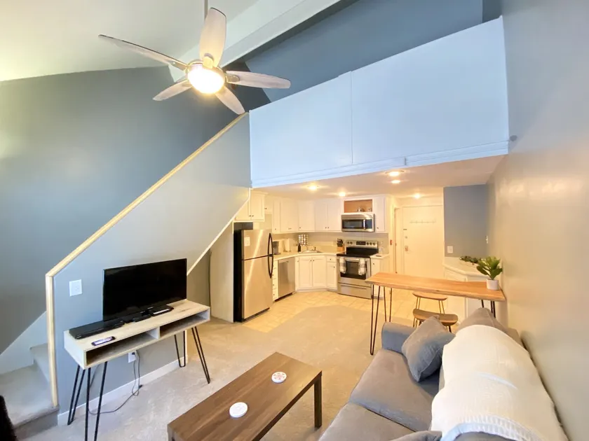 Cozy Condo in the Heart of Smugglers' Notch Resort - Image 1