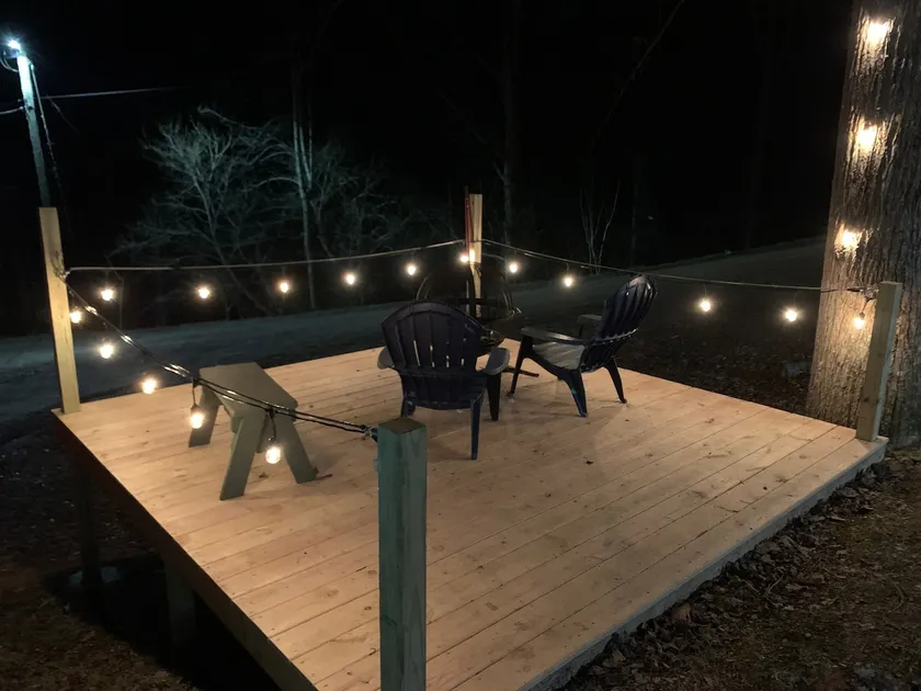 Luxury Tiny Cabin “Sly Fox\" - Image 1