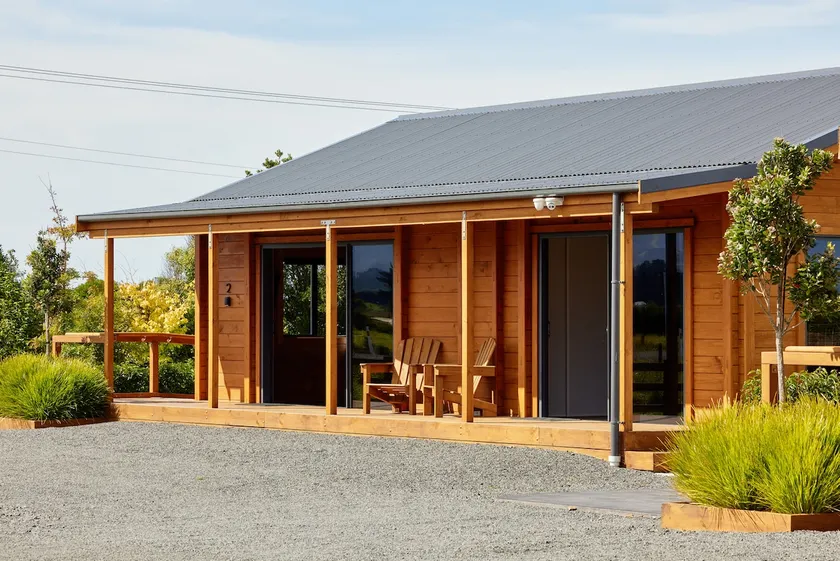 Deerbrooke Kaikōura Chalets - Chalet 2 - Image 1