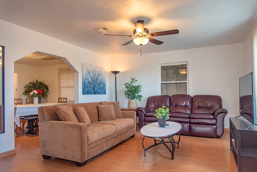 All the Benefits of the Country Side in the City! - Image 1