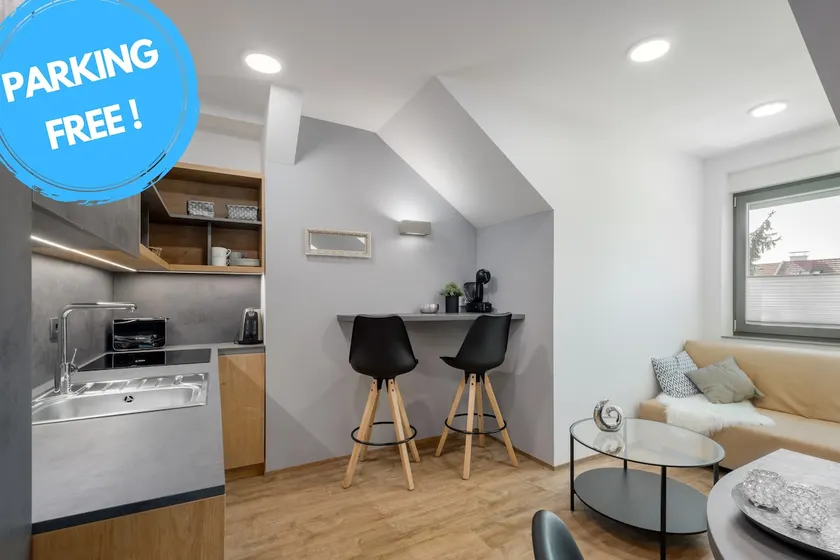 Cozy 2 Bedroom w/Kitchen | Parking | Pet Friendly - Image 1
