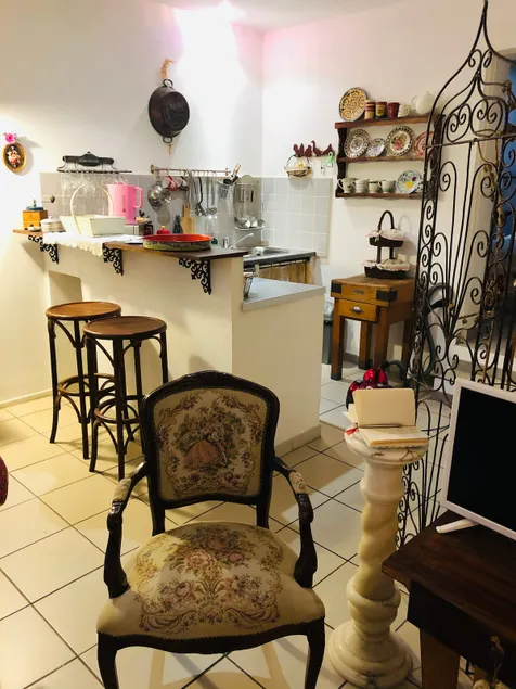 Alice - Retro charming apart in Avignon's heart - Image 1