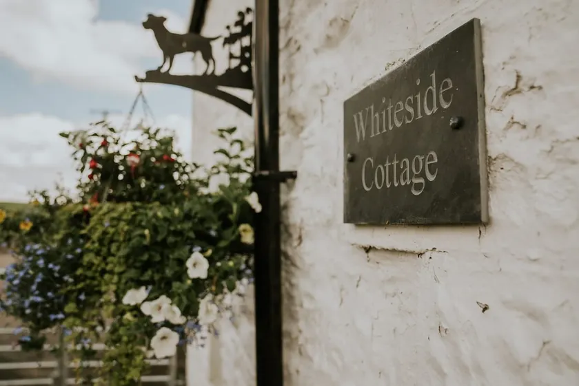 White Side Cottage - Image 1
