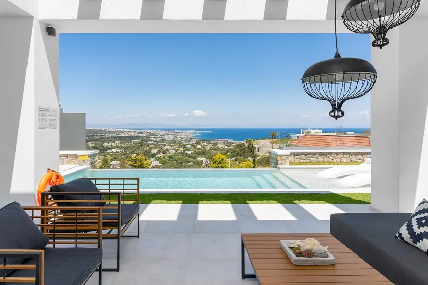 Villa La Bianca - Image 1