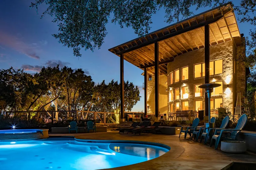 The Retreat at Crystal Creek - 8 miles to Downtown - Image 1