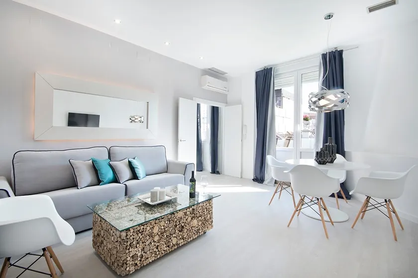 BiBo Suites Gran Vía - Image 1