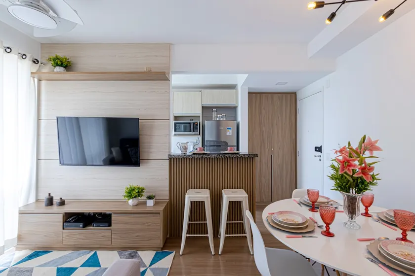Next to Gleba: 3 Bedrooms, Air Conditioning, Heater and Covered Garage - Image 1