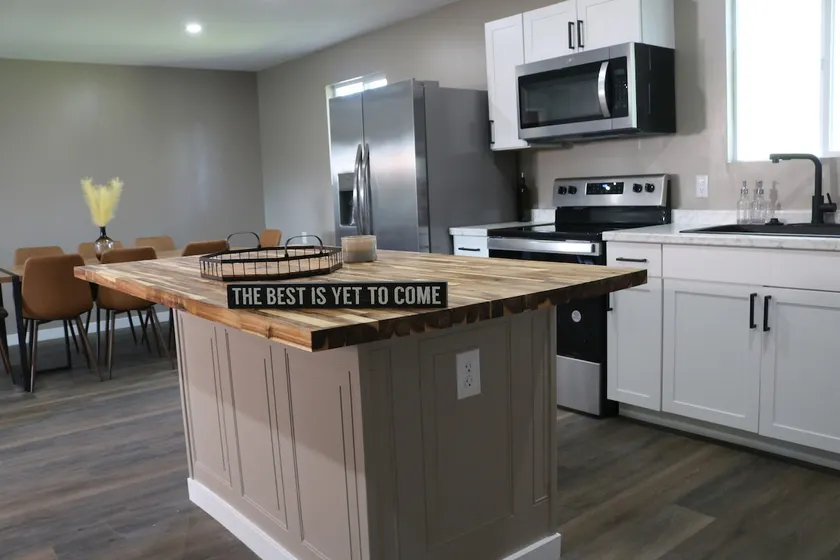 Westover Cottage-5bdrm-Close to Everything - Image 1