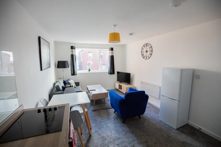 Sigma Apartment 6 - Image 1