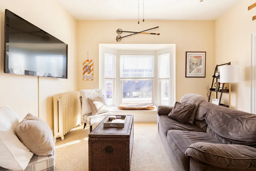 HISTORIC COMFY CONDO- Heart of Ellicottville, Self Checkin - Image 1