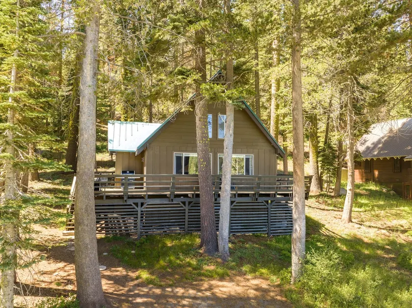 Relax. Unwind. Recharge. | Serene Lake House - Image 1