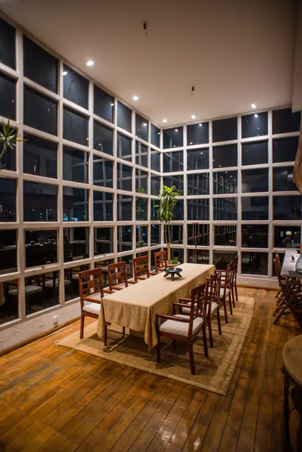 Awesome Views, Ample Space, All equipped - Image 1