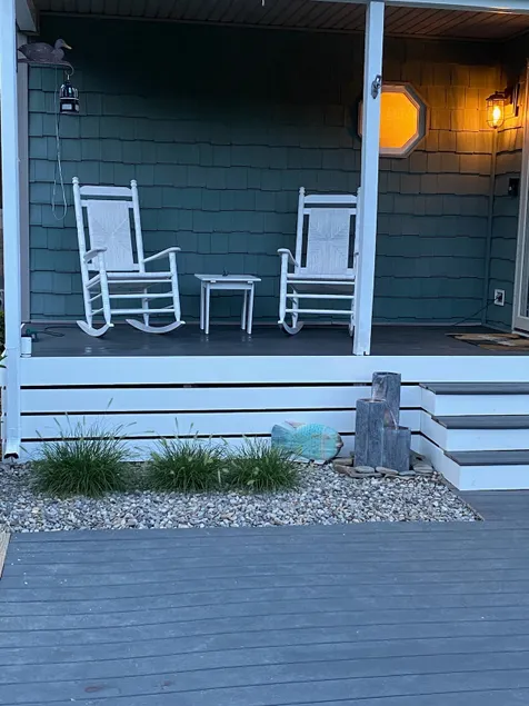 Charming Cottage-Private Hot tub, Dock&Pool Access - Image 1