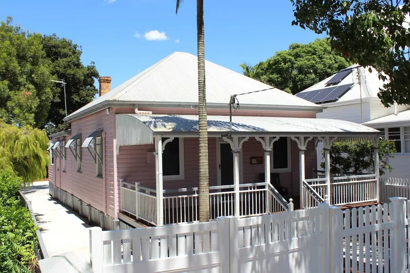 Isabell Cottage - Charming Home away from Home - Image 1