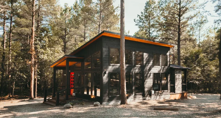 Relax and Unwind at The French Press Broken Bow - Image 1