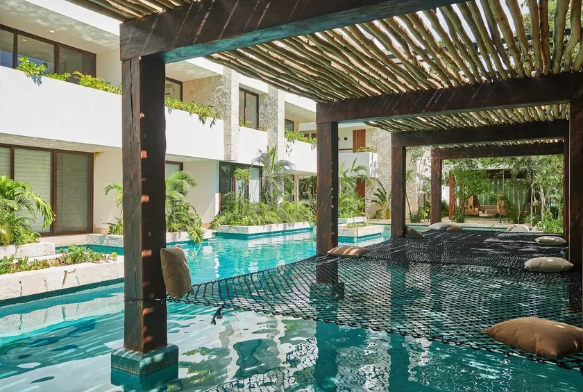 Beautiful Apt w/Stunning Pool on Aldea Zama 200Mb - Image 1