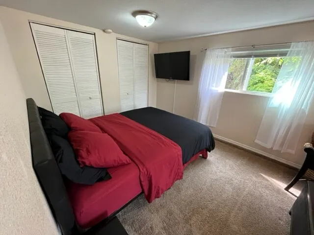Cozy Apartment - Peaceful West Seattle Oasis - Image 1