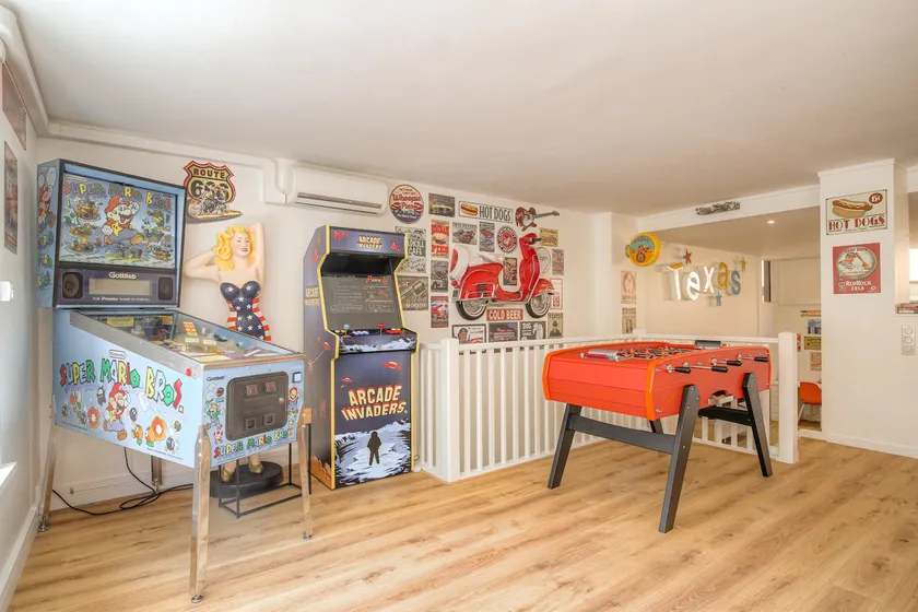 Happy Days, 150m2 de divertissement, Lyon 7 - Image 1