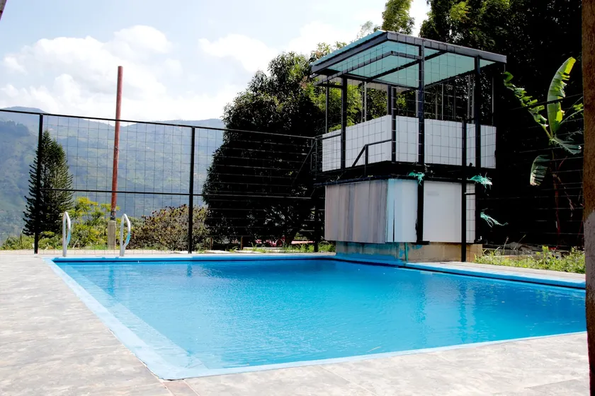 Large modern farm in Barbosa Medellin - Image 1