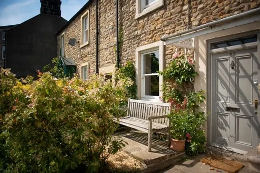 A quirky Cottage Studio in Gainford nr Teesdale - Image 1