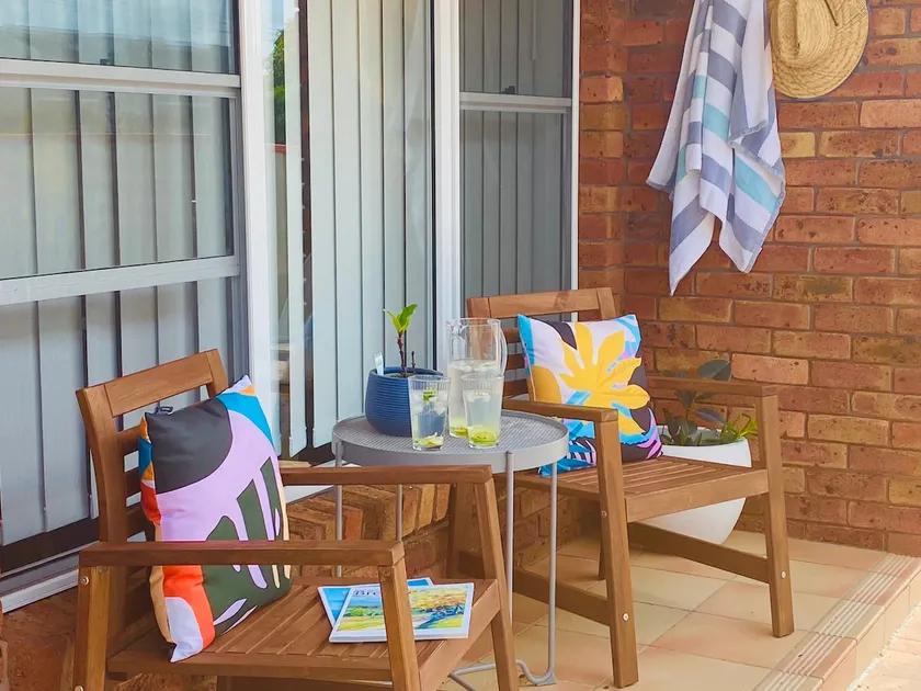 Blue Abbey | Walk to Shoal Bay Beach + EV charger - Image 1
