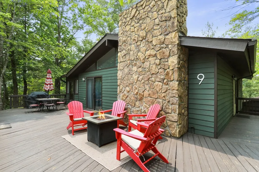 Evergreen Homestead - Image 1