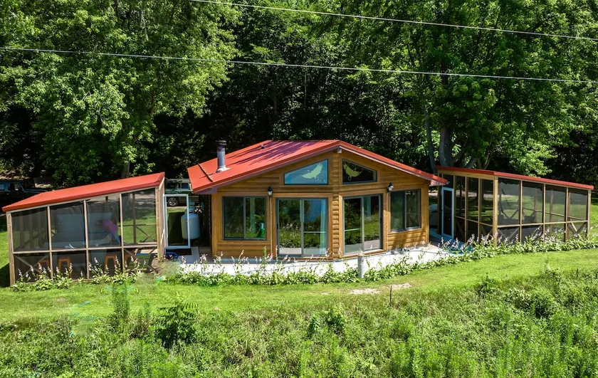 Eagleview Nest cabin. Spectacular Mississippi river view!   Year 'round HOT TUB! - Image 1