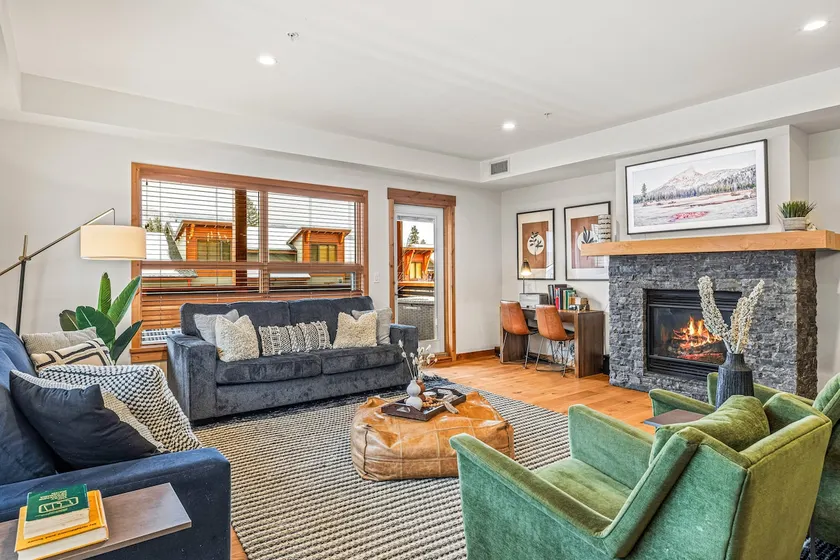 Luxury 1750sf Condo In DT Canmore Sleeps 10 - Image 1