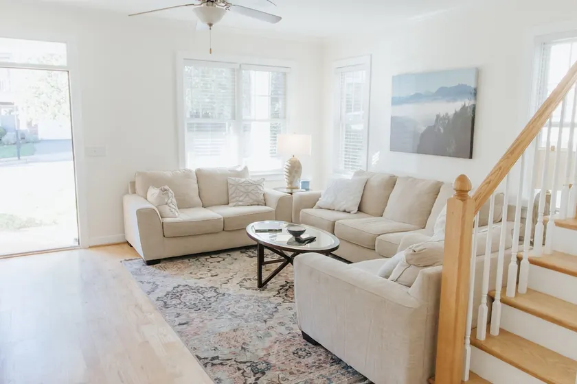Spacious, Private, Clean | 5BR Near Downtown/UVA - Image 1