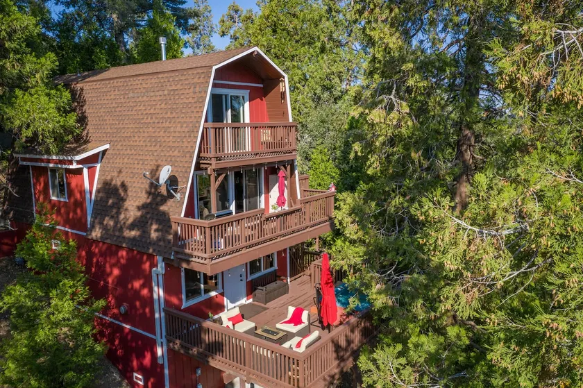 Forest View Cabin with Jacuzzi & Game Room - Image 1