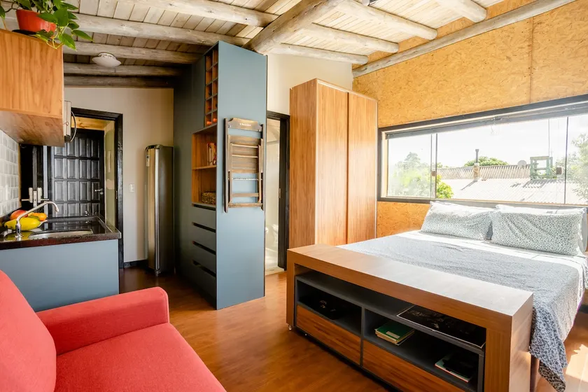 Charming loft in Florianópolis 10-minute walk to the beach - Image 1
