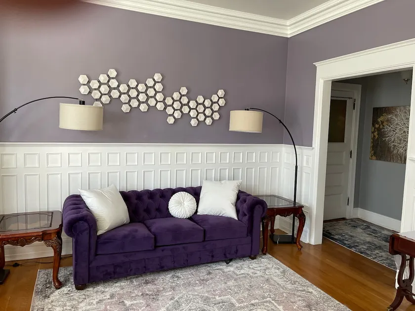 Center Ave Historic Luxury Home - Image 1